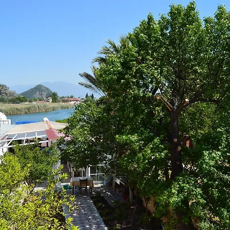 Otel Tolga 2*